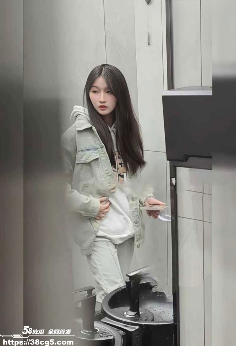 17666438133796372.jpg 17666438133796372.jpg